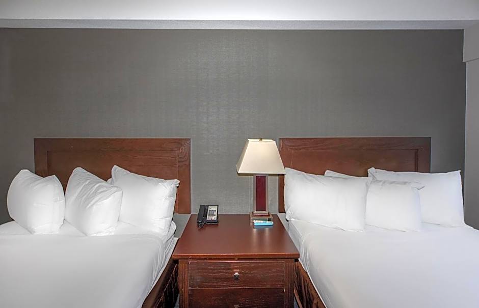 Coast Lethbridge Hotel & Conference Centre