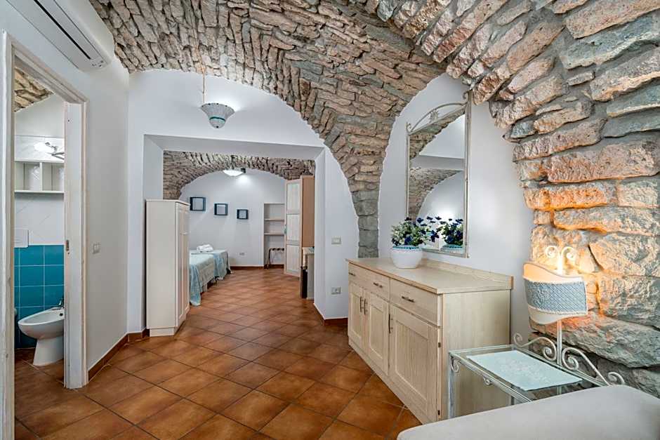 Bosa Queen House