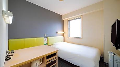 Connecting Rooms for 3 People