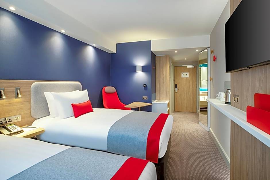 Holiday Inn Express - Cambridge West - Cambourne By IHG