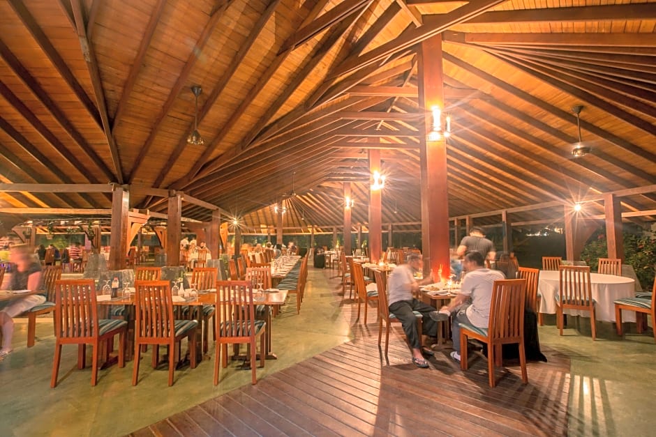 The Palms Hotel Beruwala