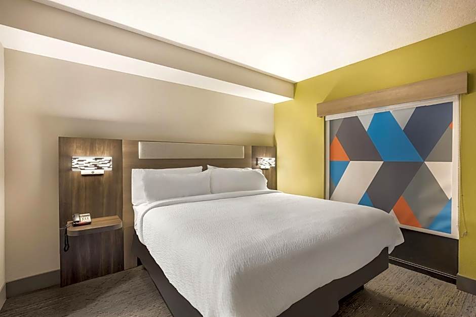 Holiday Inn Express Hotel & Suites Perry By IHG