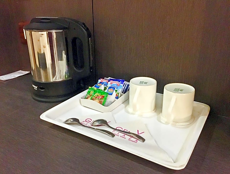 Spring Sky Mughalsarai by ShriGo Hotels