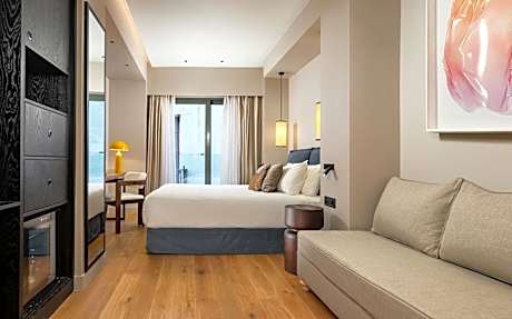 Superior Room with Balcony (Hotel)