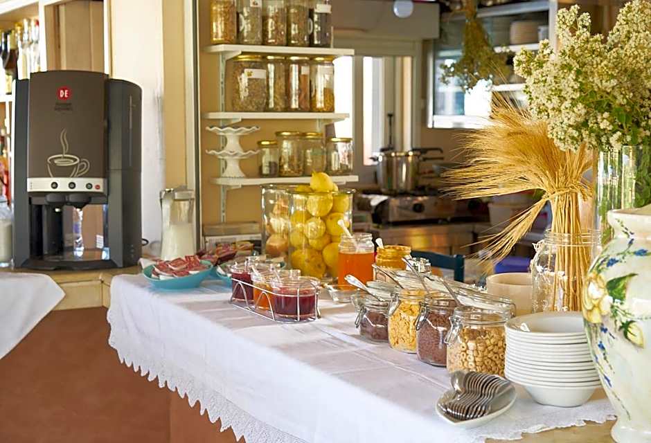 Golden Bay Hotel Apartments