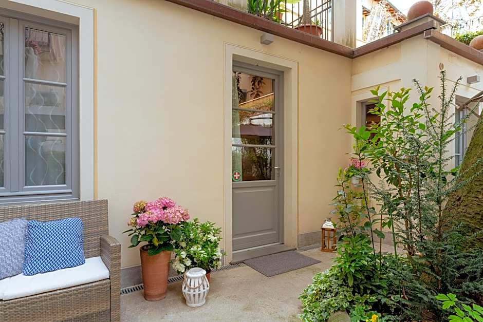 Il Cortile di Elisa & our flats