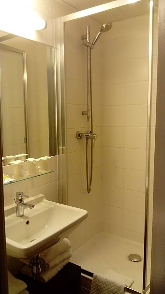 Kyriad Hotel Orly Aeroport - Athis Mons