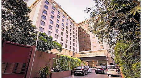 Pride Plaza Hotel Ahmedabad