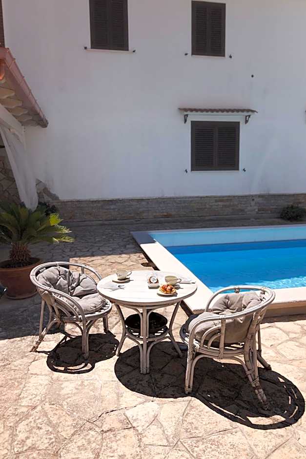 Villa Lina Bed&Breakfast