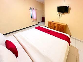 RedDoorz Syariah @ Nusa Indah near BNS