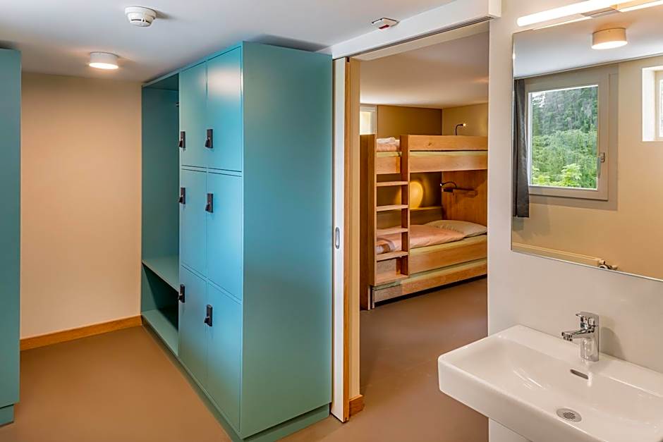 Crans-Montana Youth Hostel
