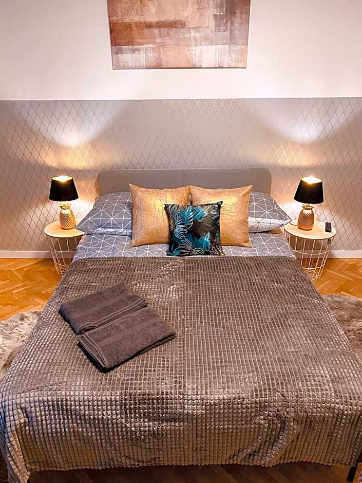 ClickTheFlat Karmelicka Apart Rooms