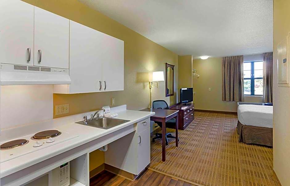 Extended Stay America Suites - Lynchburg - University Blvd.
