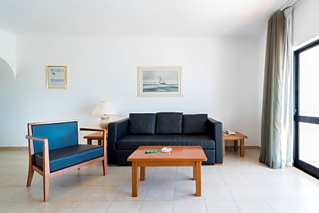 1 BEDROOM SUPERIOR APARTMENT