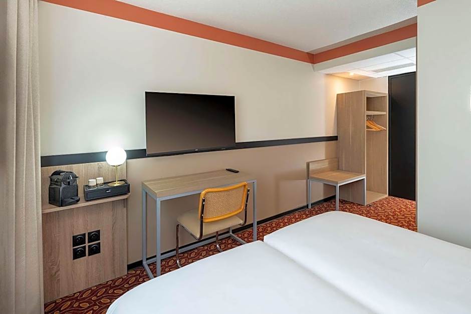 Sure Hotel by Best Western Caen Memorial