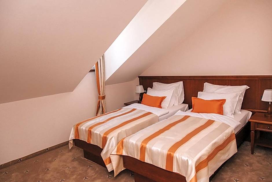 Hotel Stara Lika
