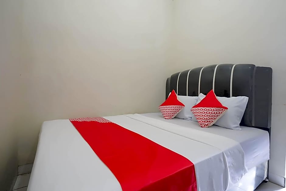 OYO Life 2874 Berlian Residence