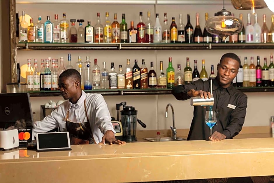 Roots Apartment Hotel