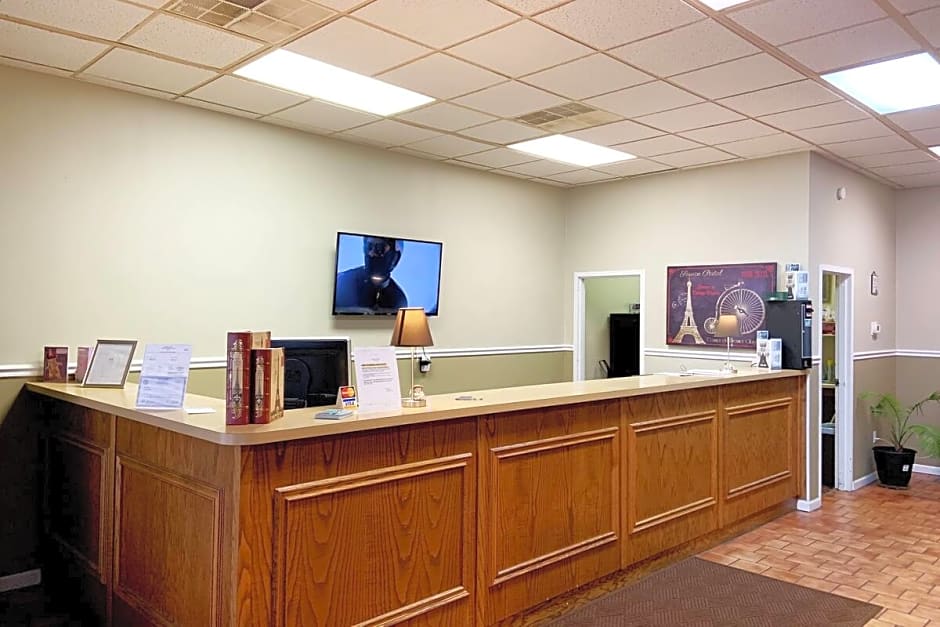 Paris Inn and Suites