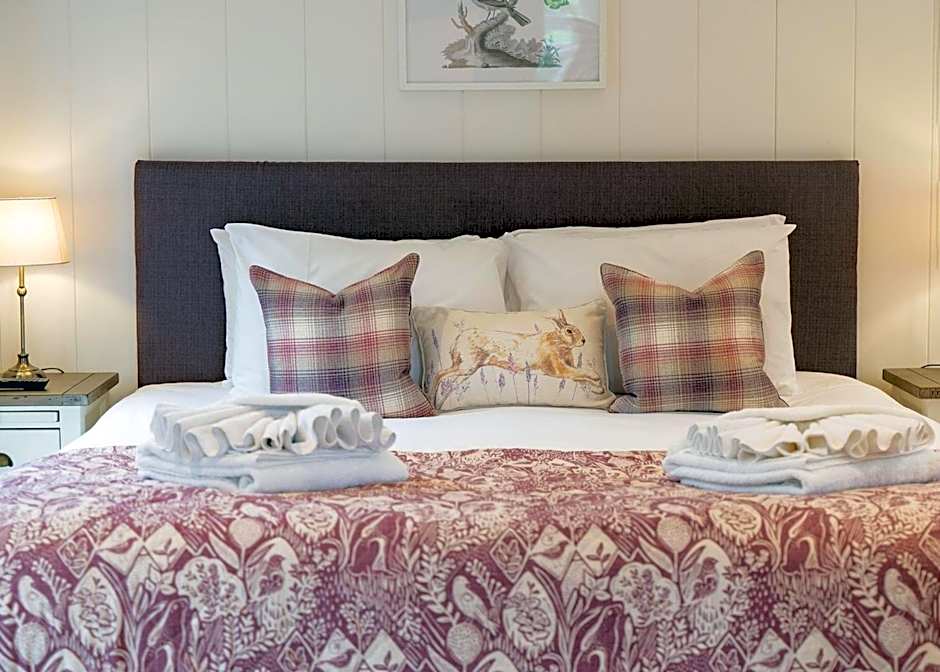 Henfields Country Retreat