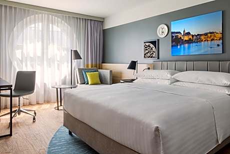 King Room - Club Lounge Access