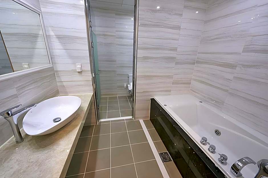 Dubai Hotel