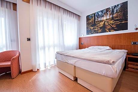 Superior Family Room