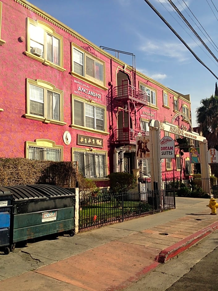 Hollywood Dream Suites Apt
