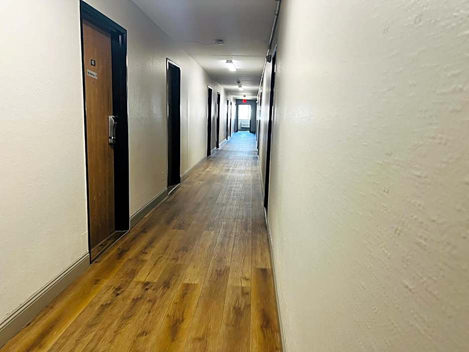 Rosewood Inn By OYO Union City I-69