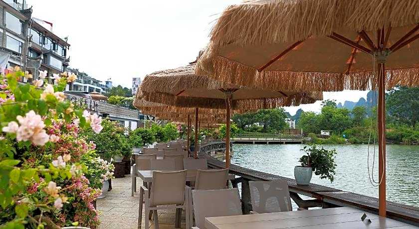 Yangshuo Hidden Dragon Villa Hotel