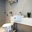 Mode Inn Icon City