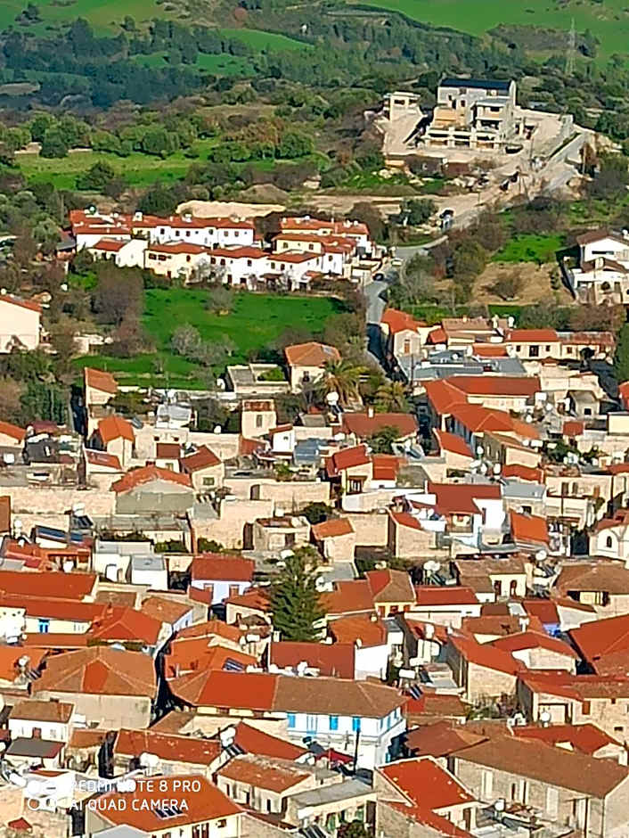 Lefkara Hotel