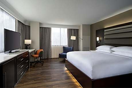 One-Bedroom King Suite with Sofa Bed