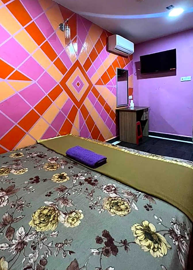 DE GLORY HOTEL USJ 21