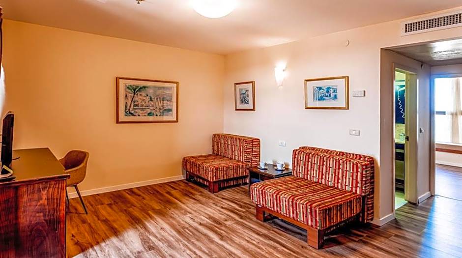 Nof Hotel