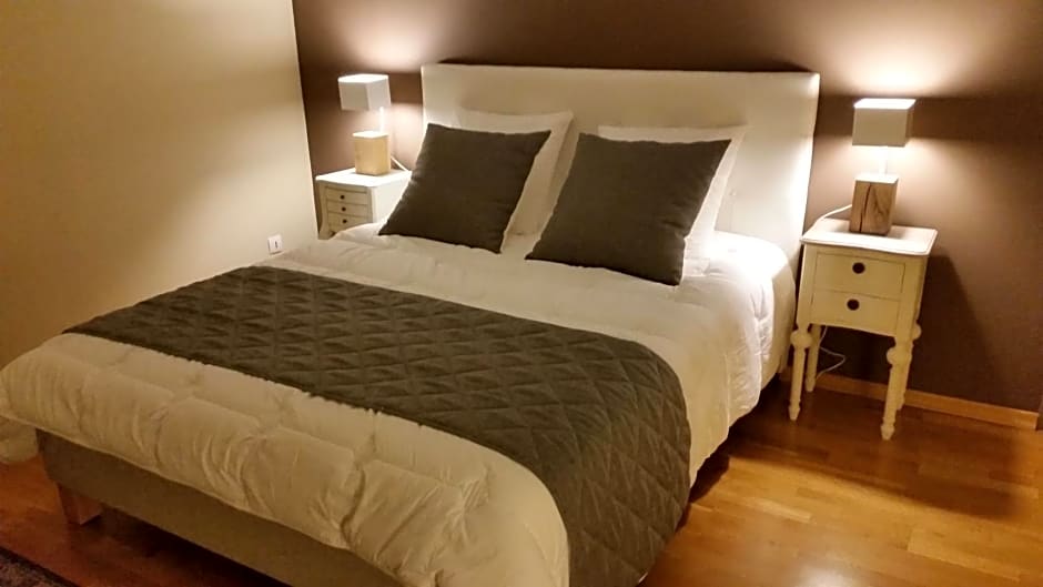 La Chouette Maison - Chambres d'hôtes et Gîte en Ville