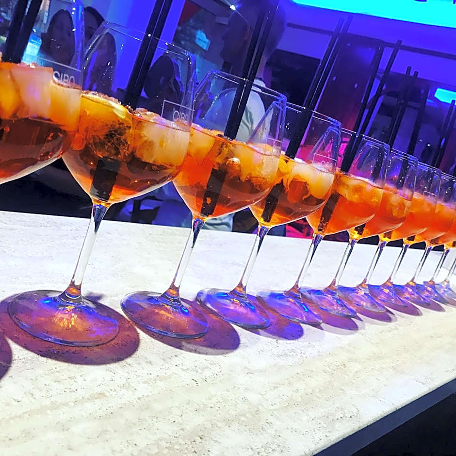 Vintage Hotel Tornese - Business & Events