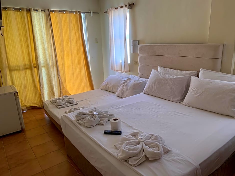 Fat Jimmy's Hotel Boracay