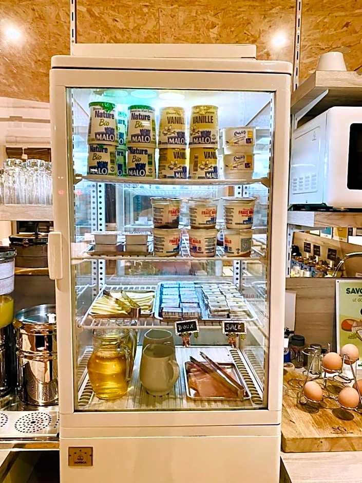 Brit Hotel Le Surcouf