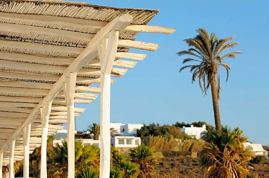 Mykonos Beach Hotel