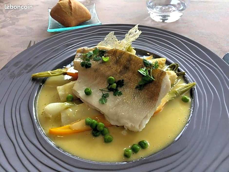 Logis Hôtel Le Pélican & son restaurant