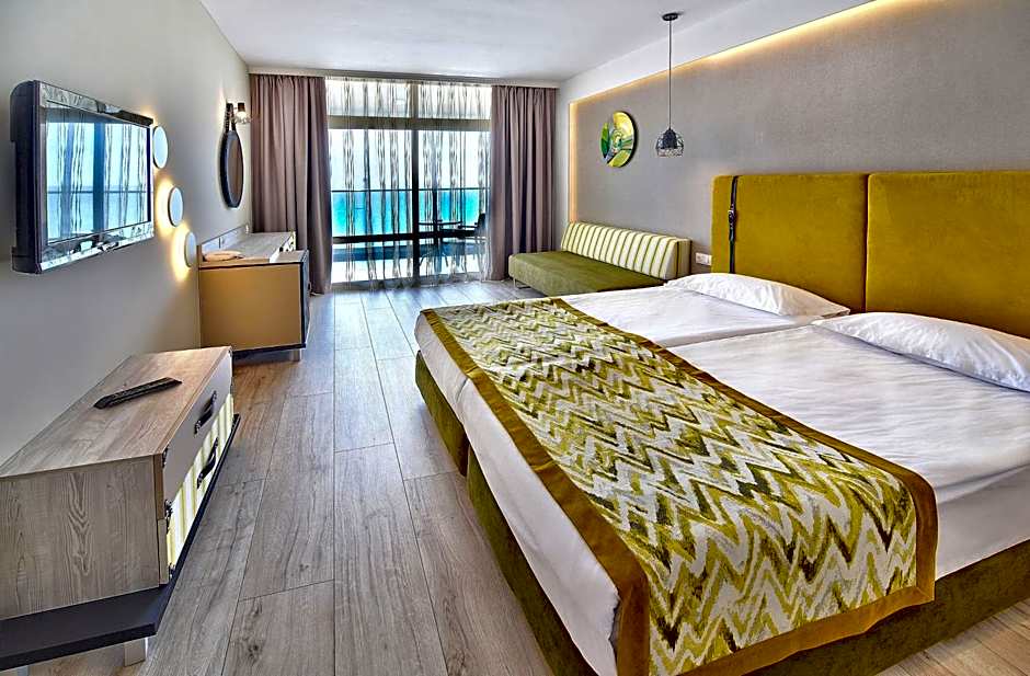 GRIFID Encanto Beach Hotel - MediSPA, Ultra All Inclusive & Private Beach