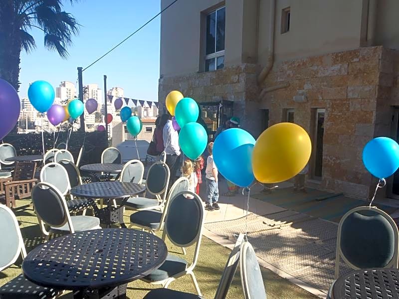 Marom Residence Romema