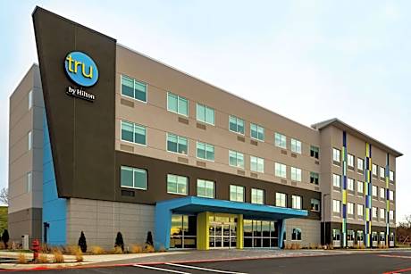 Tru by Hilton Staunton, VA