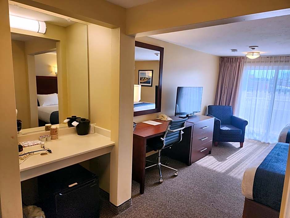 Hyannis Travel Inn