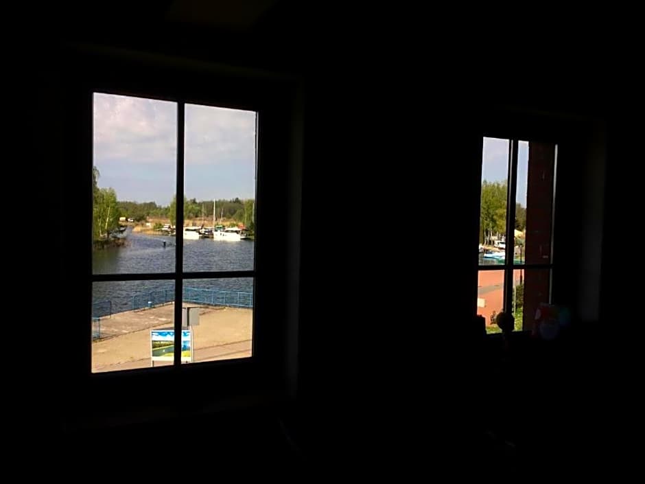 Ekomarina - Pokój noclegowy 2