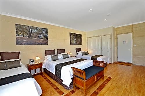 Sensational Heights Bed & Breakfast