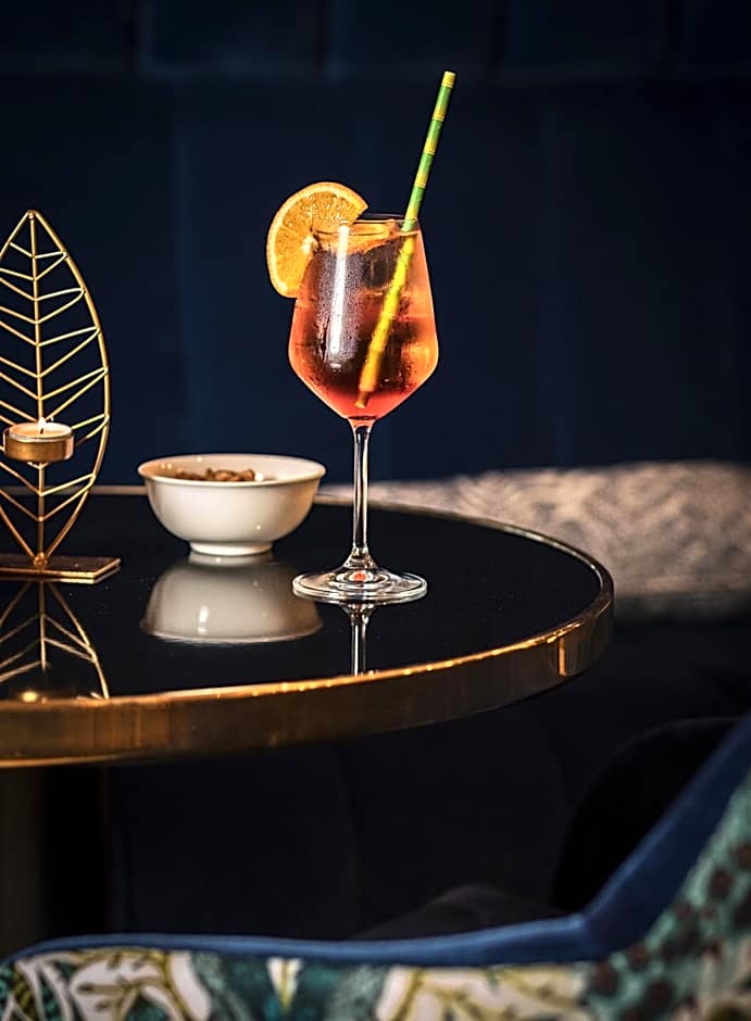 GOLDEN TULIP LYON OUEST TECHLID Hotel & Spa