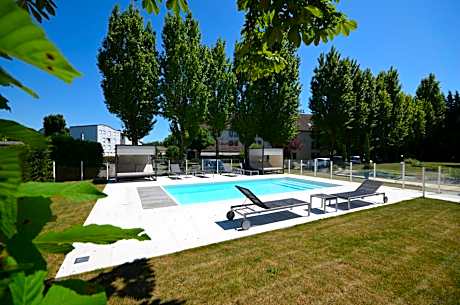 Kyriad Dijon Est - Mirande