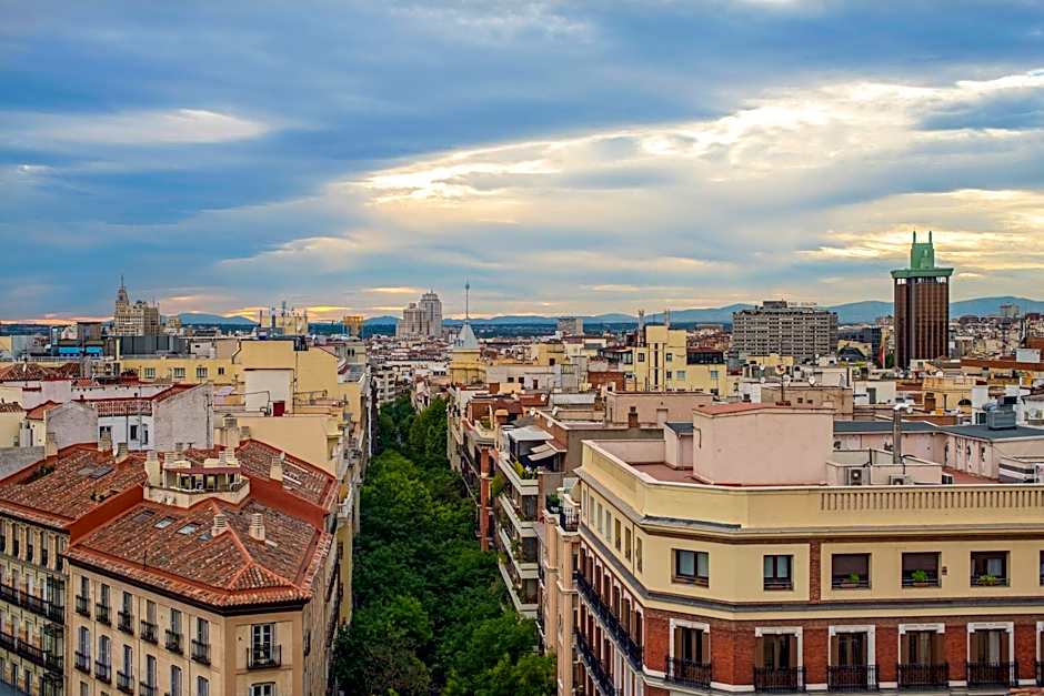 H10 Puerta de Alcala